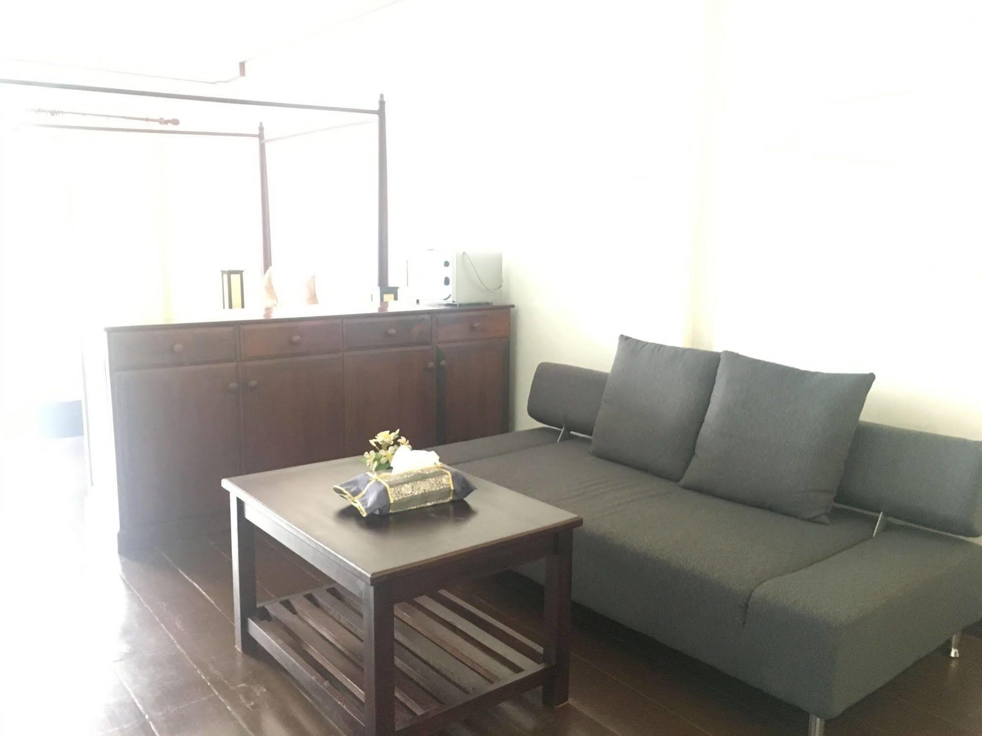 Av Hotel Vientián Kültér fotó