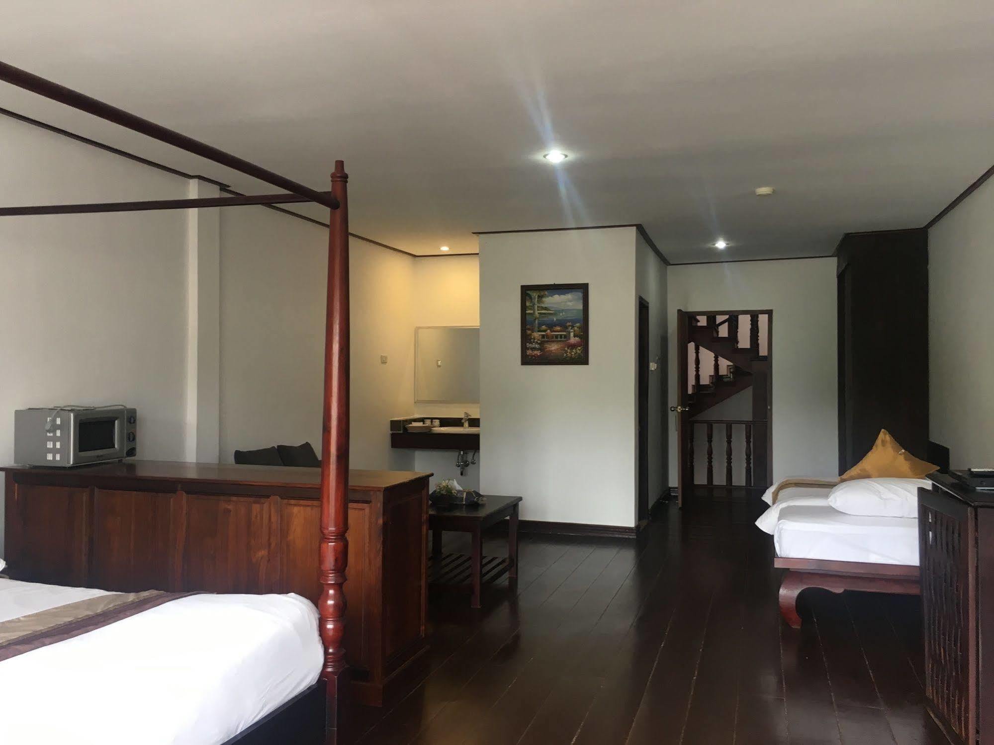 Av Hotel Vientián Kültér fotó