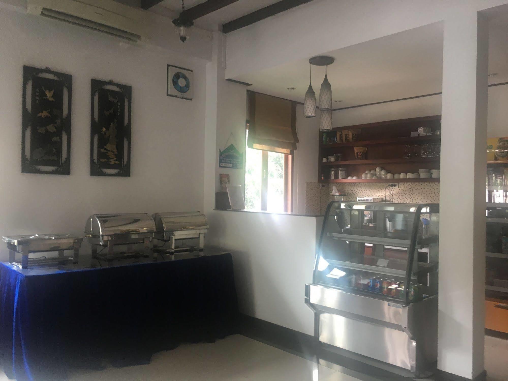 Av Hotel Vientián Kültér fotó