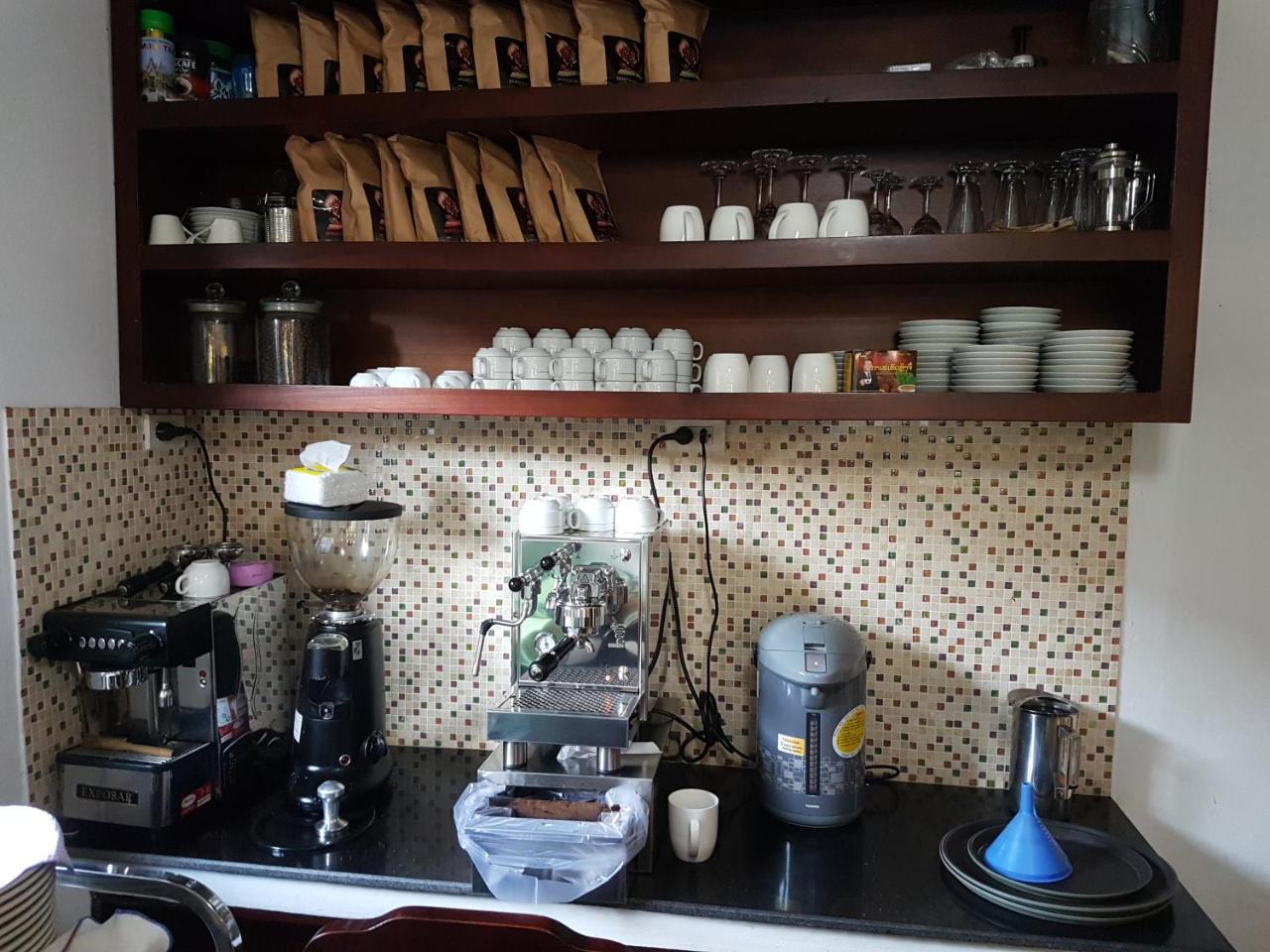 Av Hotel Vientián Kültér fotó